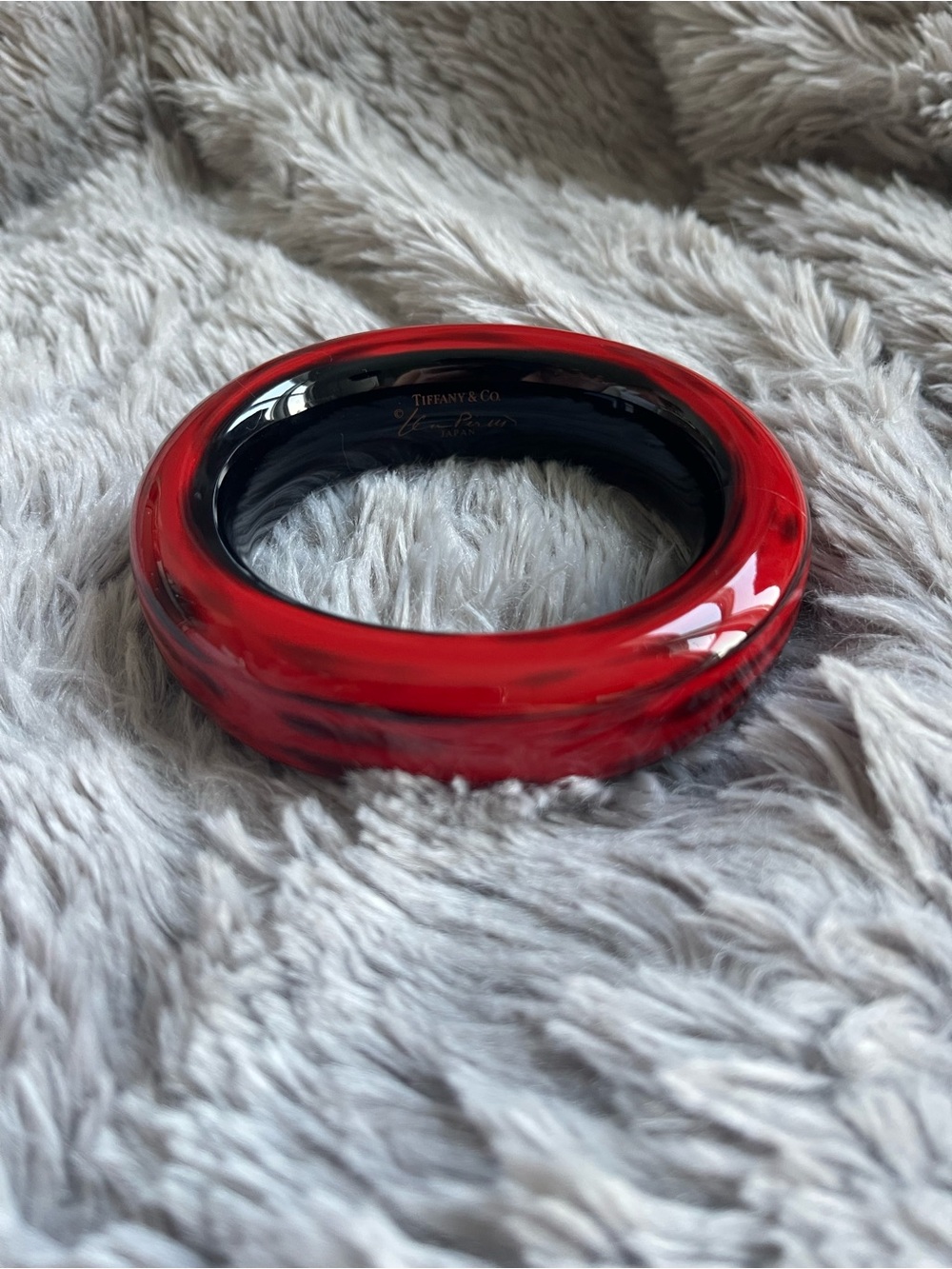 Tiffany & Co. Elsa Peretti Red and Black Lacquer Bangle | Limited Addition